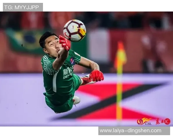 重庆足球队盯防策略分析及其在比赛中的成败得失探讨